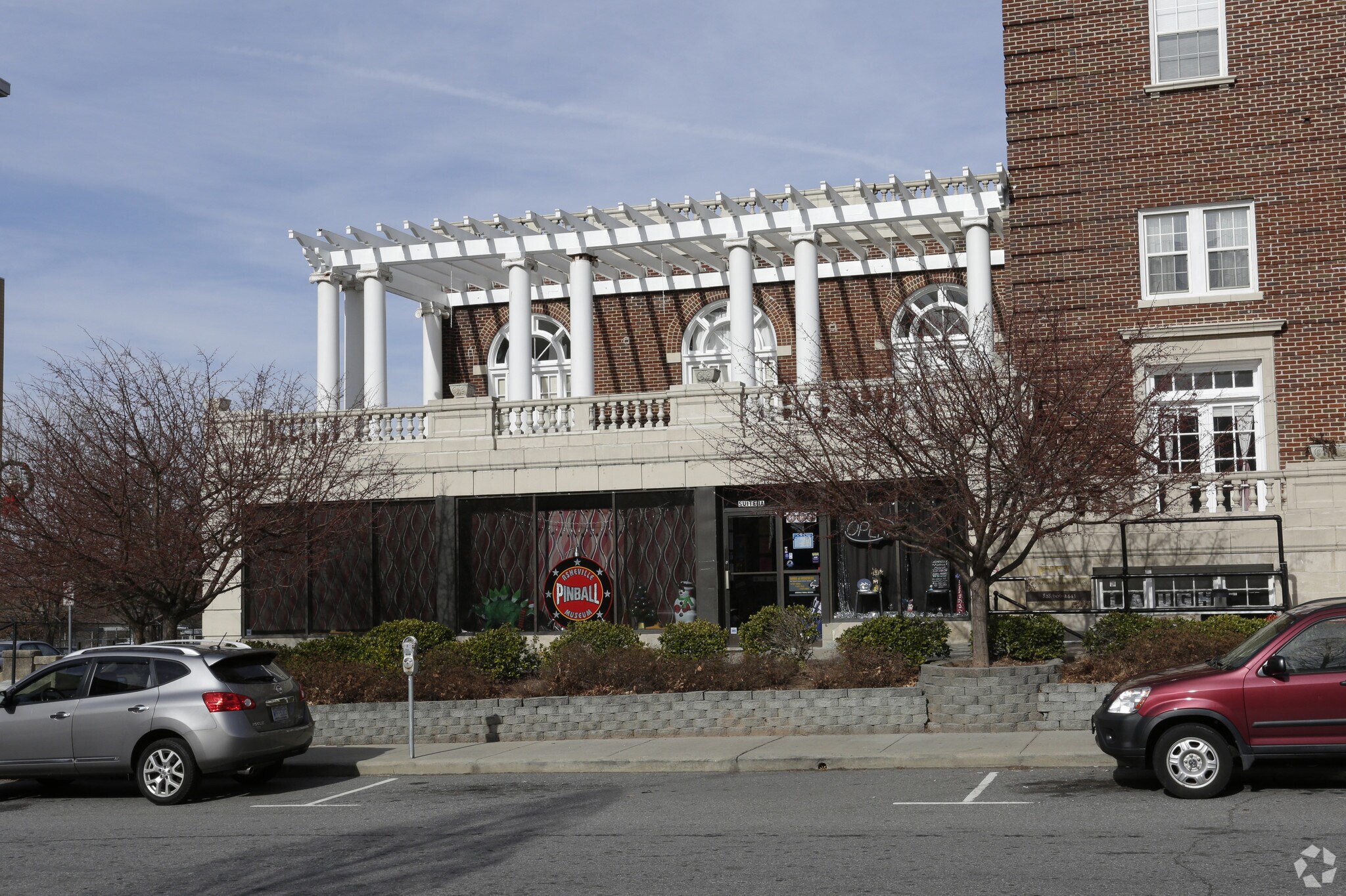 1 Battle Sq, Asheville, NC for lease Building Photo- Image 1 of 7