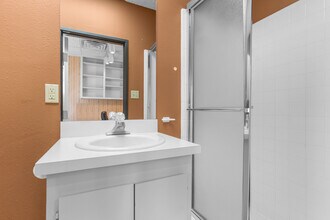 4900 Overton Ridge Blvd, Fort Worth, TX for lease Interior Photo- Image 2 of 9