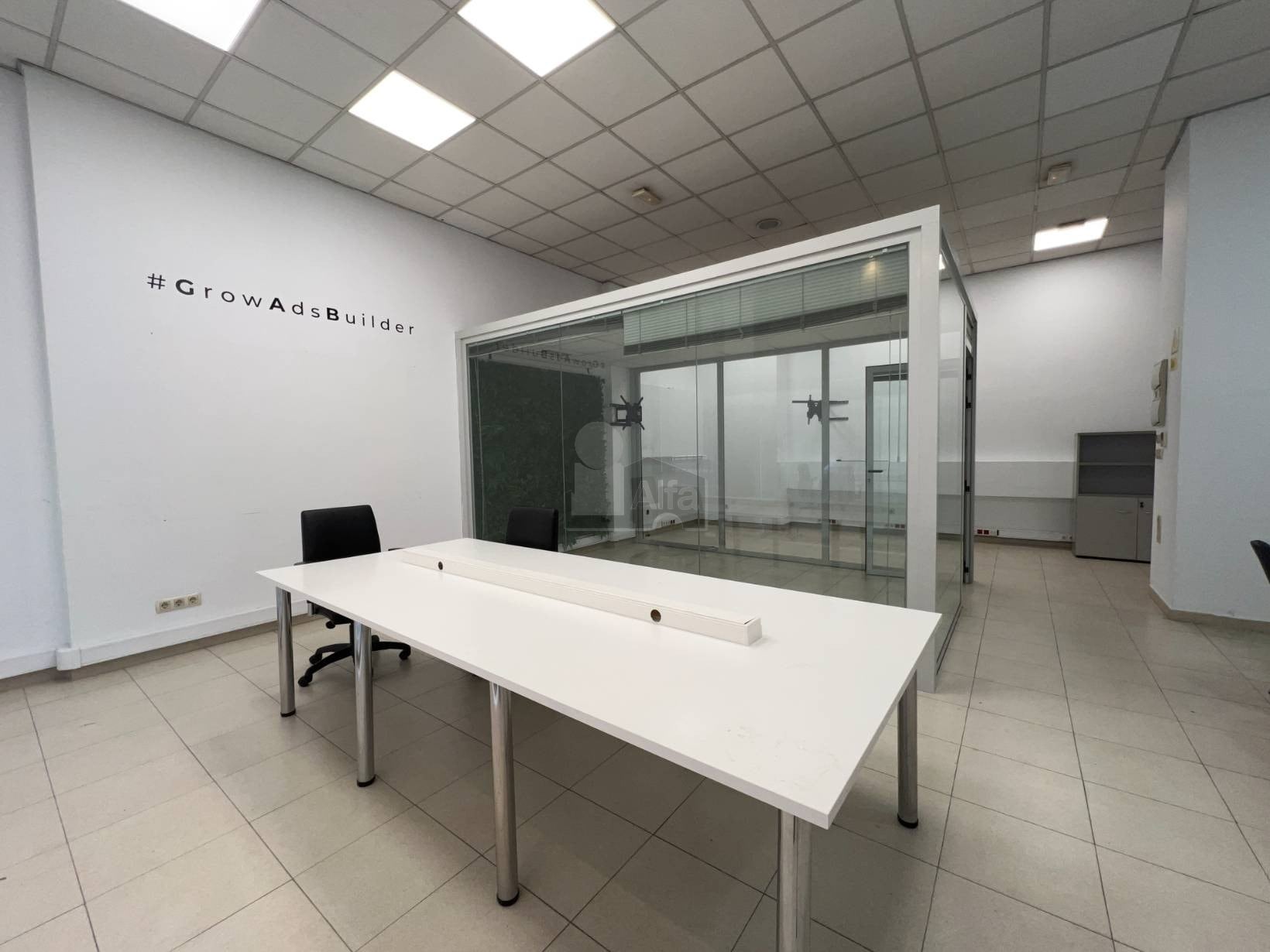 Retail in Vigo, Pontevedra for lease Interior Photo- Image 1 of 7