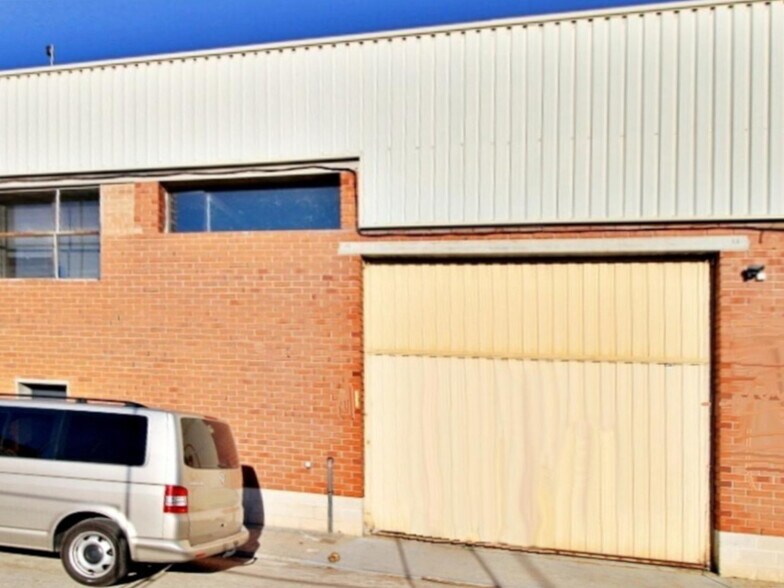 Carrer Pintor Joan Miró, Polinyà, Barcelona à louer - Photo du bâtiment - Image 1 de 1