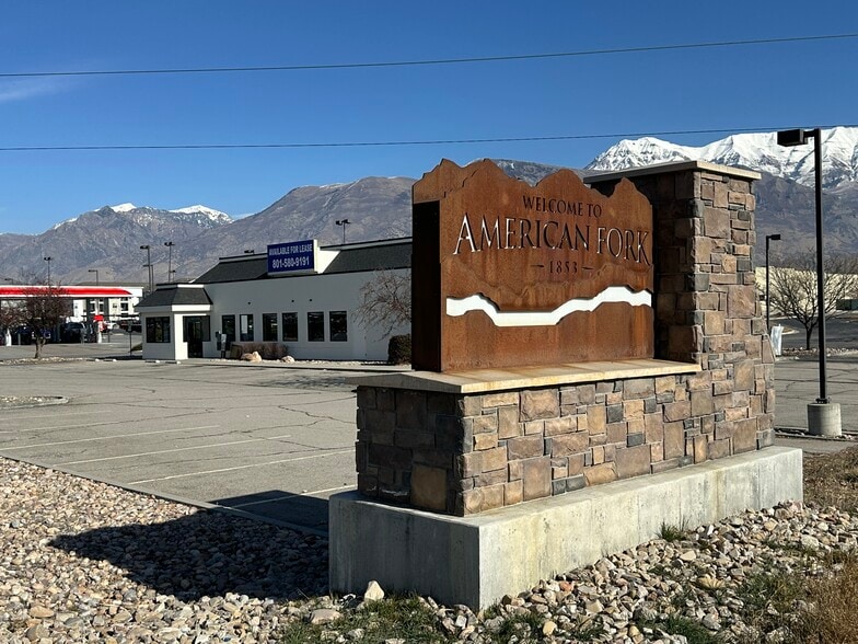 705 S 500 E, American Fork, UT for lease - Primary Photo - Image 1 of 13