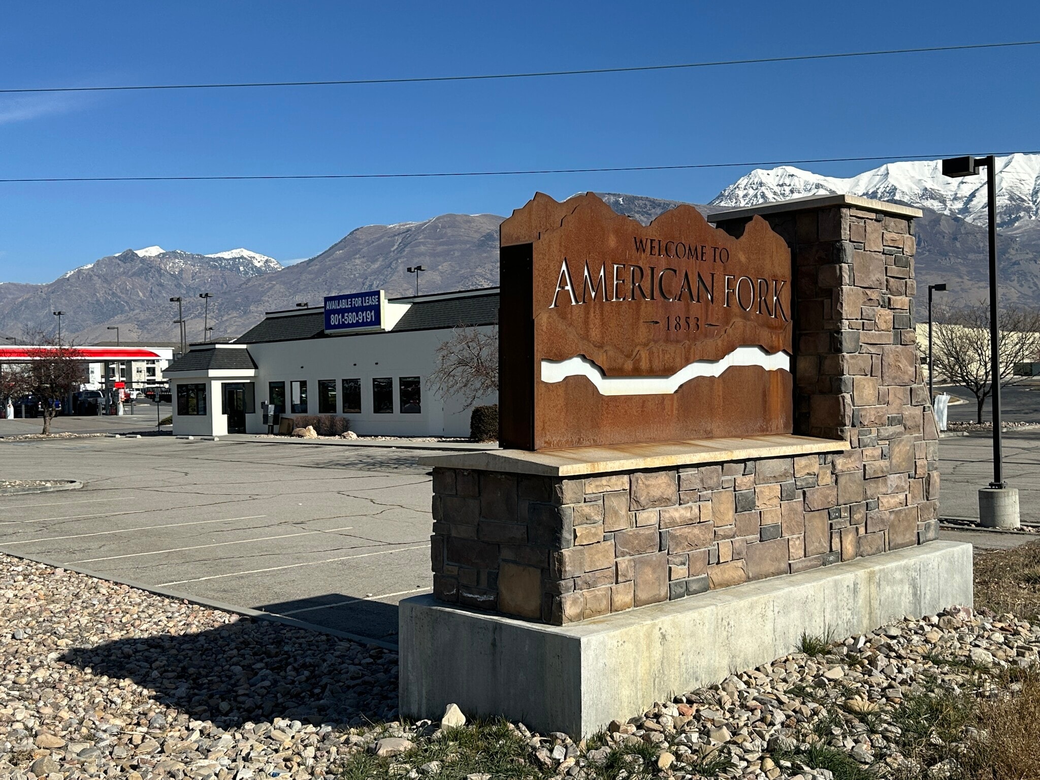 705 S 500 E, American Fork, UT for lease Primary Photo- Image 1 of 14