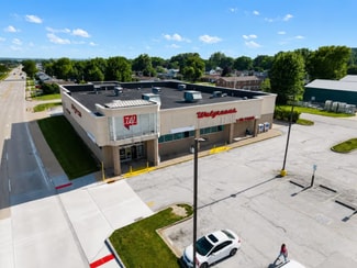 Plus de détails pour 3601 16th St, Moline, IL - Commerce de détail à vendre