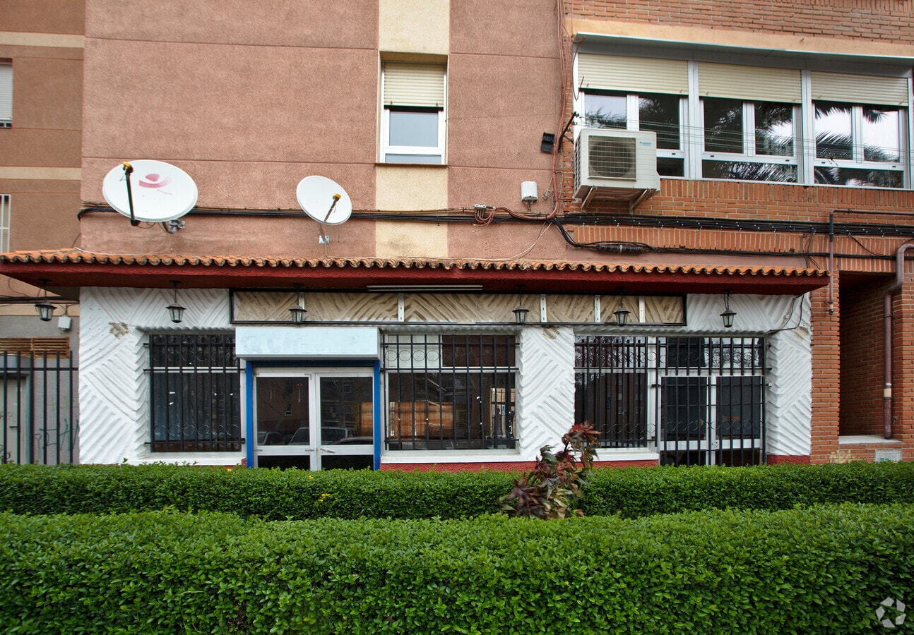 Calle Canarias, 8, Fuenlabrada, MAD 28945 - Unit Puerta C, Esc. 1 - - Interior Photo - Image 2 of 5