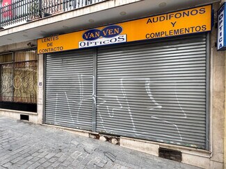 Plus de détails pour Multi-résidentiel à vendre