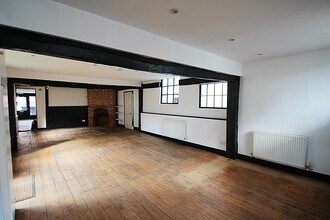 8 Old Cross, Hertford for lease Interior Photo- Image 2 of 6