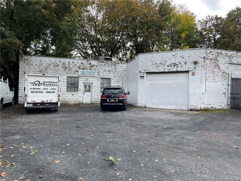 145-153 S William St, Newburgh, NY for lease - Building Photo - Image 2 of 41