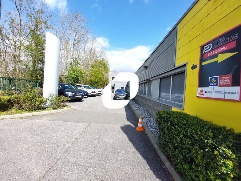 6 Avenue Jean D'Alembert, Trappes for lease - Building Photo - Image 3 of 15