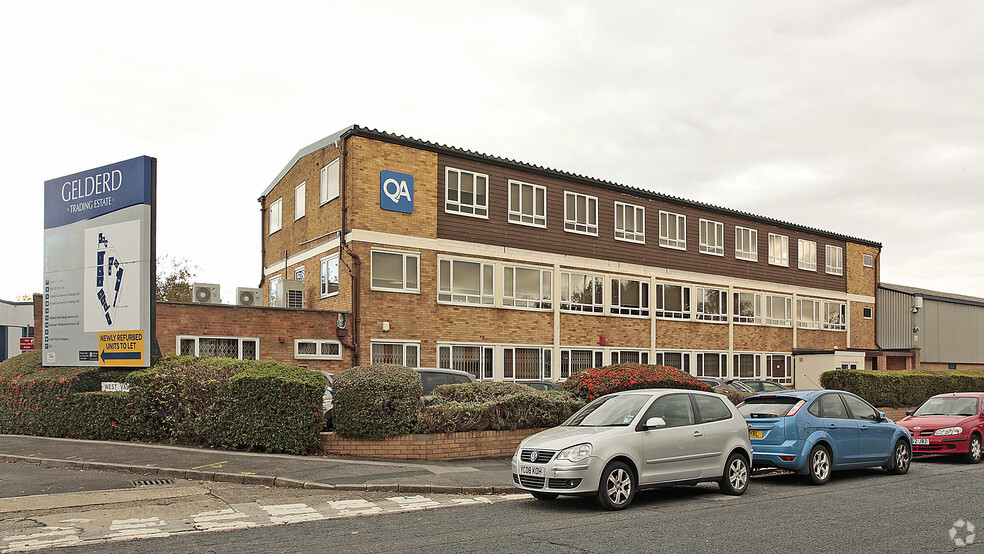 17 West Vale, Leeds for lease - Primary Photo - Image 2 of 5