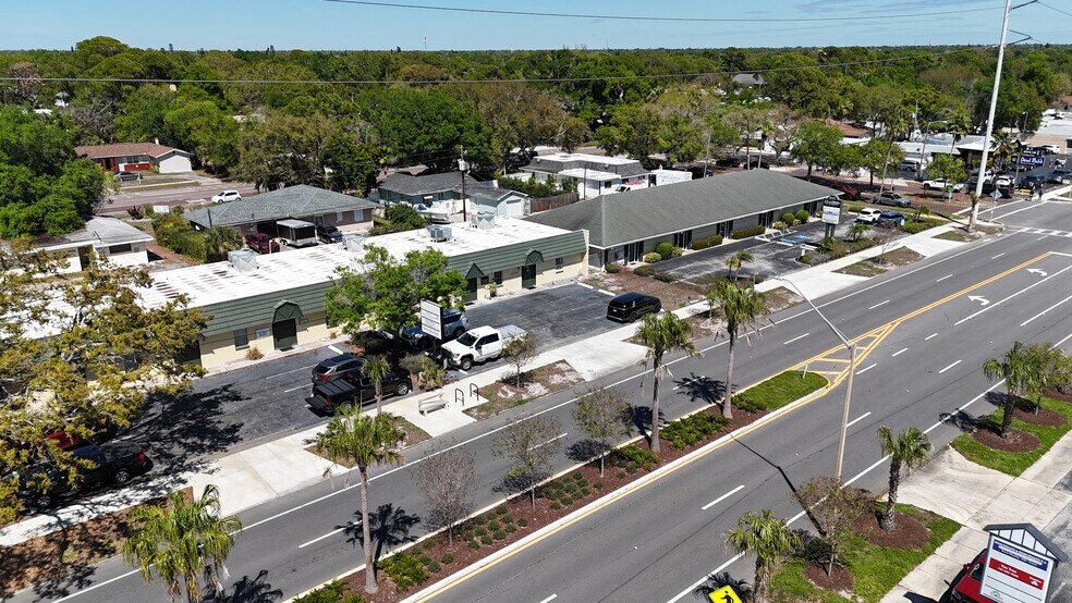 6501-6539 Central Ave, Saint Petersburg, FL à louer - Photo du bâtiment - Image 2 de 5