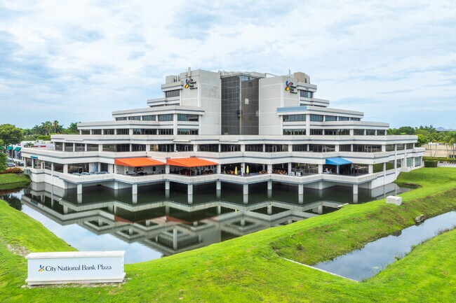 Plus de détails pour 7000 W Palmetto Park Rd, Boca Raton, FL - Bureau à vendre