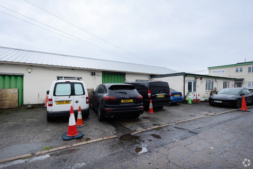 Gorsey Ln, Birmingham for lease - Building Photo - Image 2 of 3