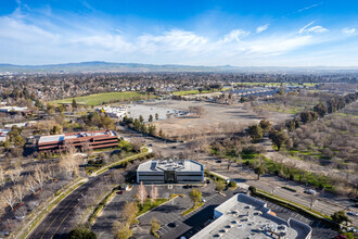 6600 Koll Center Pky, Pleasanton, CA - Aérien  Vue de la carte