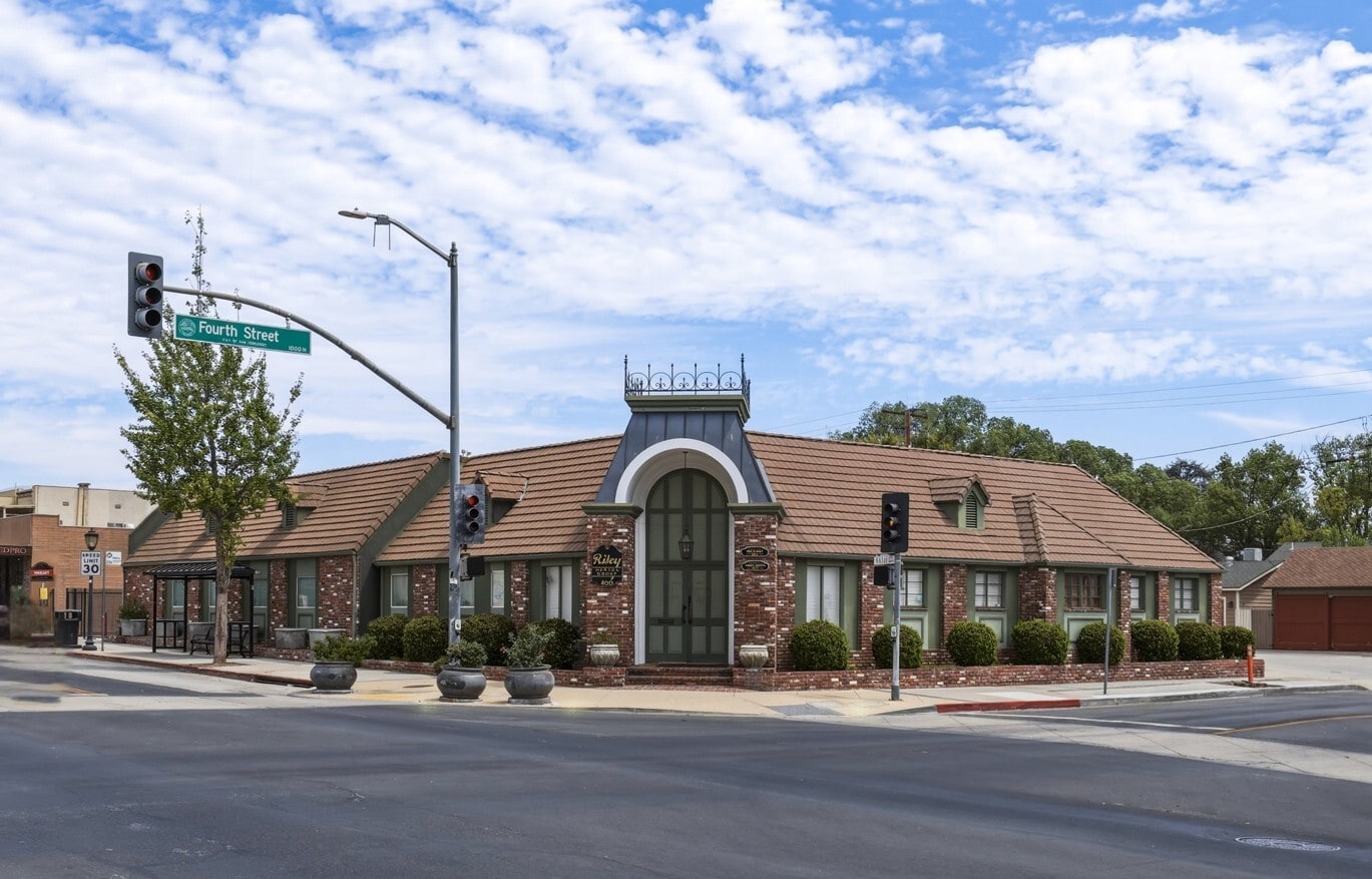 400-406 N Maclay Ave, San Fernando, CA for sale Building Photo- Image 1 of 5
