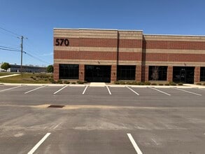 540 Pitts School Rd, Concord, NC for lease Building Photo- Image 2 of 15