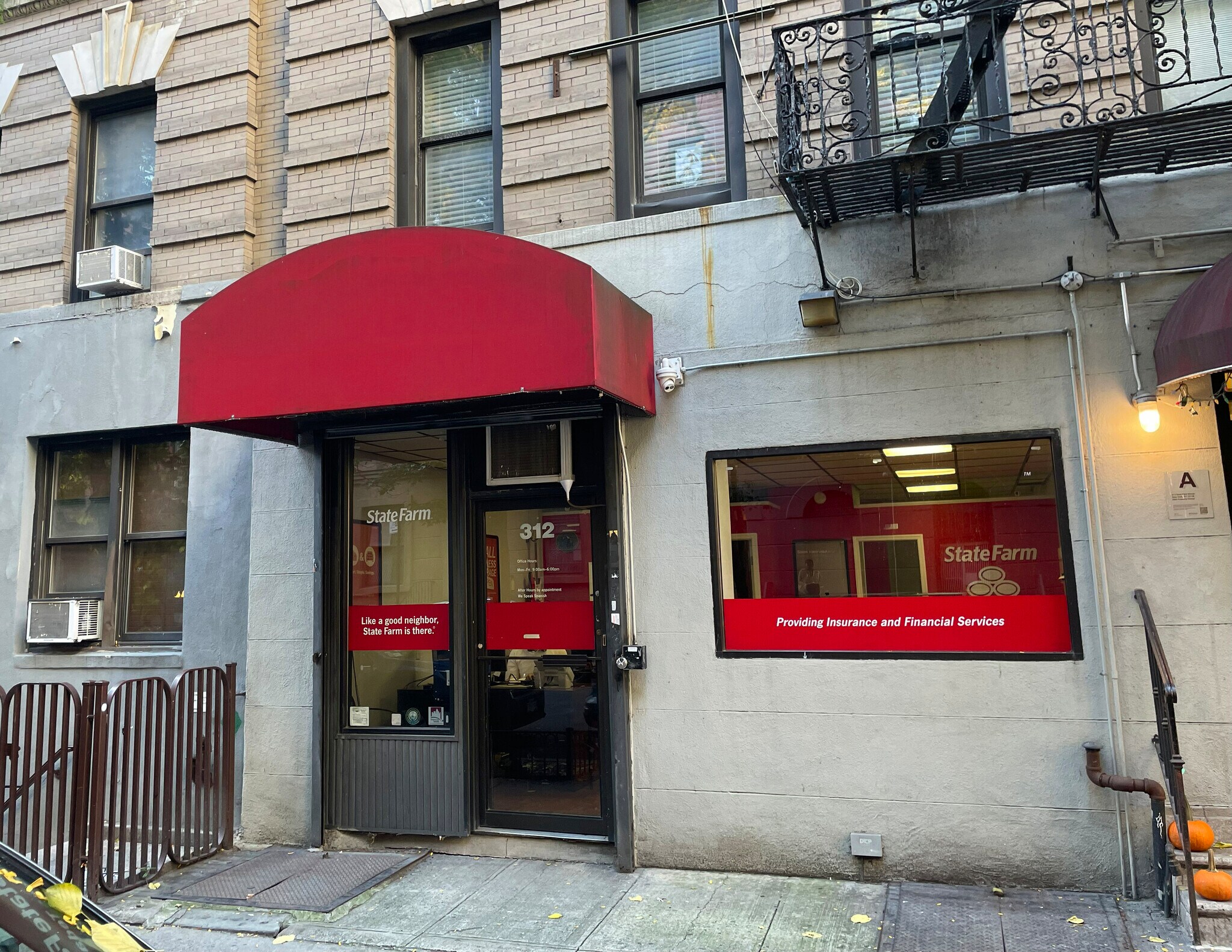 312 E 93rd St, New York, NY à louer Photo du bâtiment- Image 1 de 7