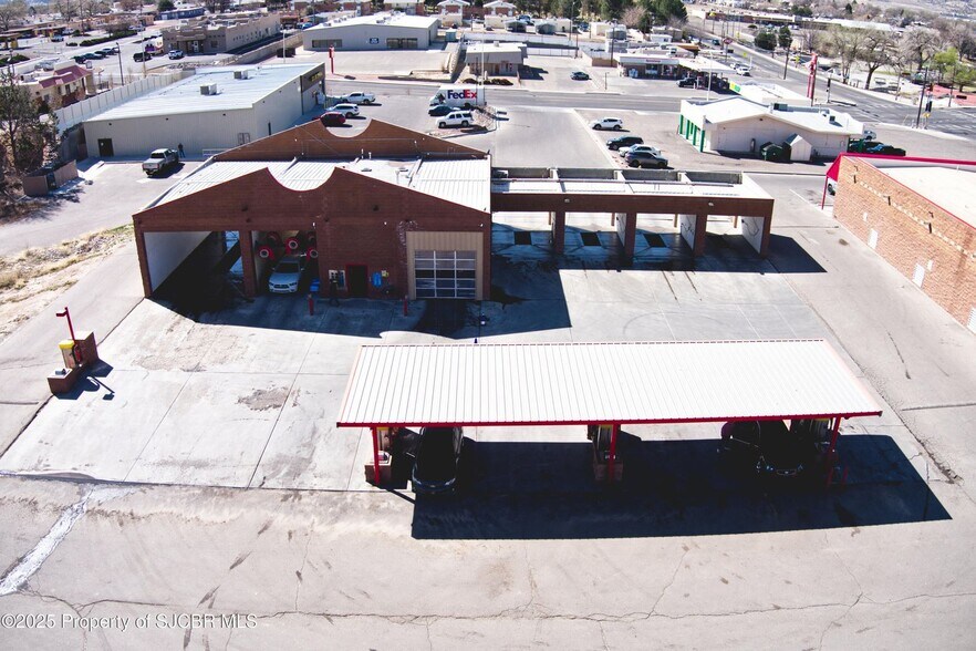 330A E 20th St, Farmington, NM à vendre - Photo du bâtiment - Image 2 de 9