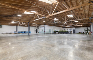 Ideal Office/Warehouse Space in Inglewood - Entrepôt