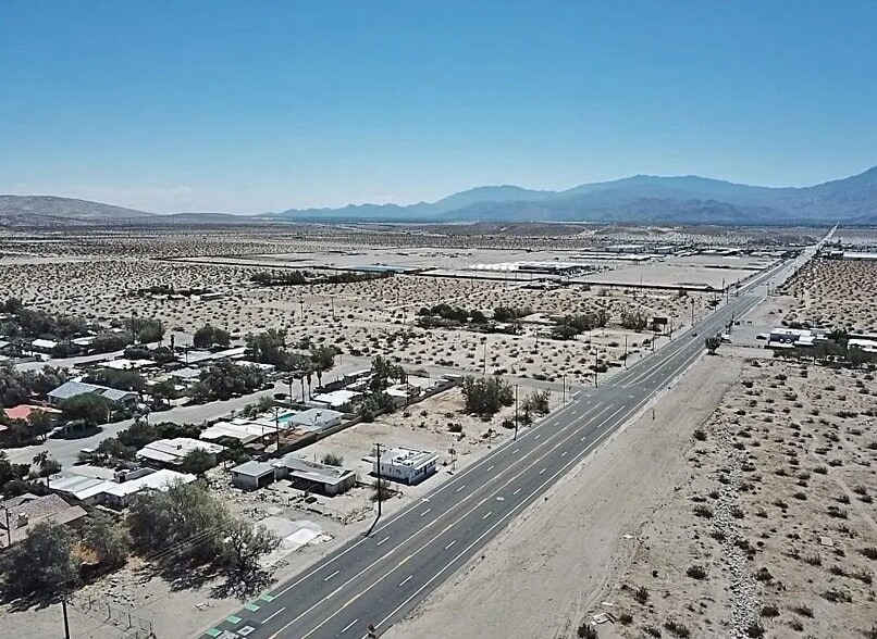 17380 N Indian Canyon Drive, Ave, Desert Hot Springs, CA for sale - Building Photo - Image 3 of 4