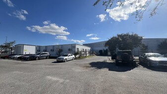 750 Central Florida Pky, Orlando FL - Warehouse