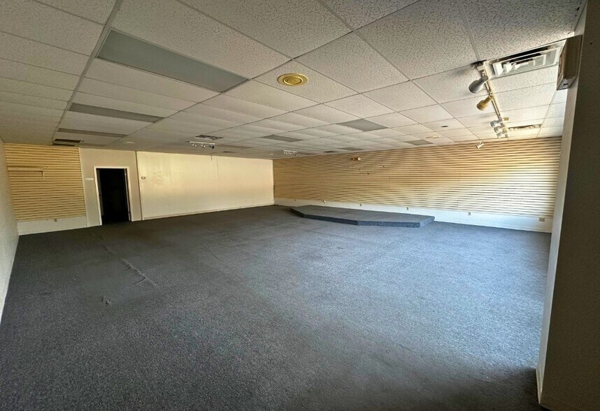 1012 Whitehall Rd, Anderson, SC à louer - Photo du bâtiment - Image 2 de 5