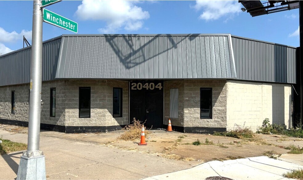 20404 Woodward Ave, Detroit, MI à louer - Photo du bâtiment - Image 2 de 4