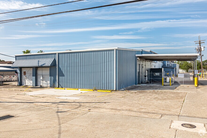 1424 4th Street, Westwego, LA à vendre - Photo du bâtiment - Image 2 de 15