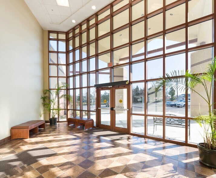 556 Egg Harbor Rd, Sewell, NJ à louer - Photo intérieure - Image 3 de 5