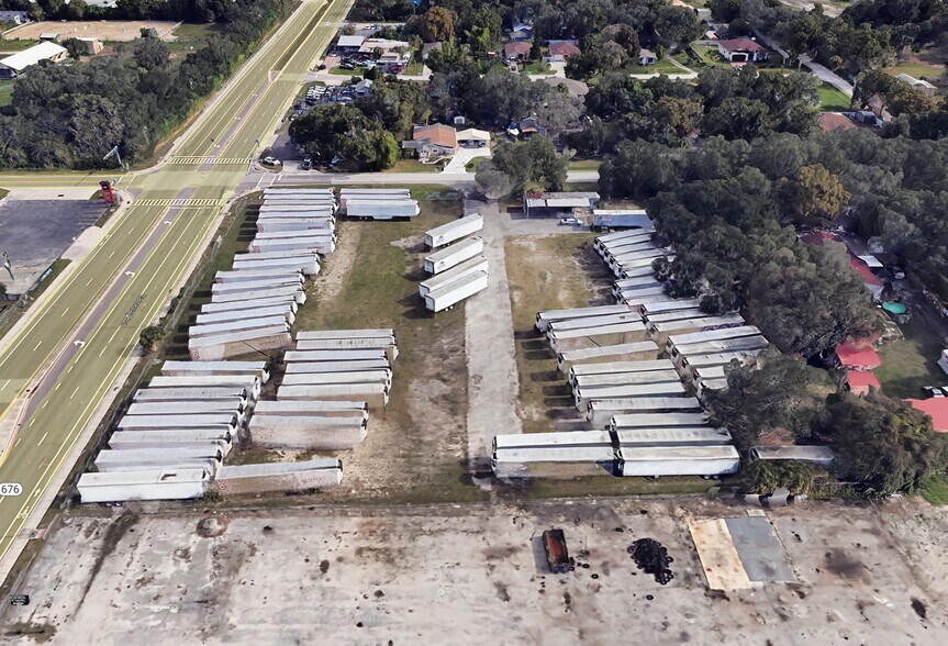 2807 Maydell Dr, Tampa, FL à vendre - Photo du bâtiment - Image 2 de 4