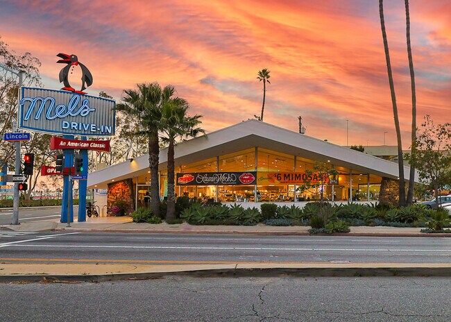 More details for 1670 Lincoln Blvd, Santa Monica, CA - Retail for Sale