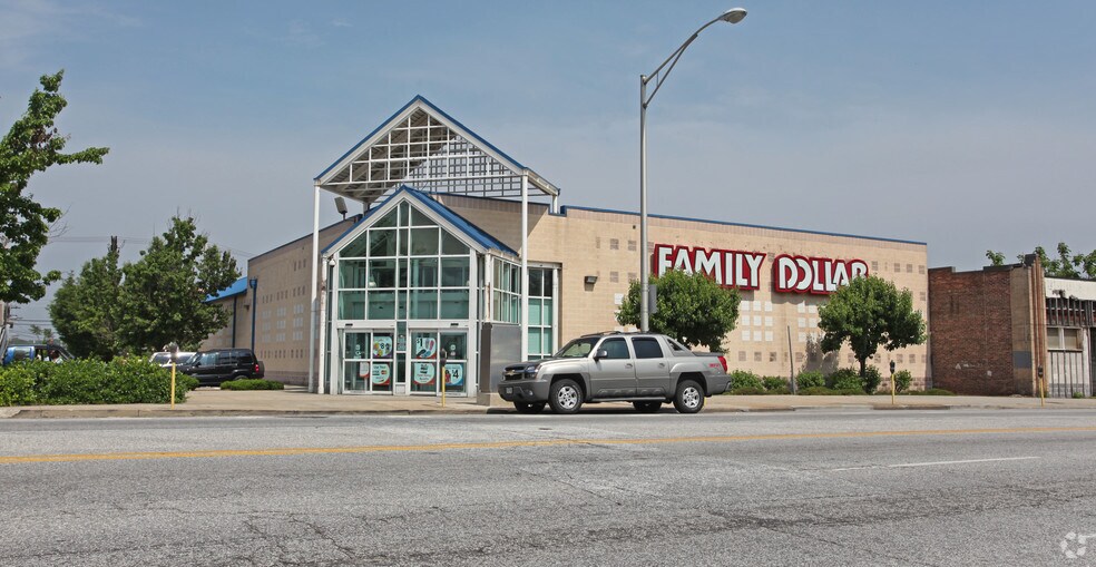 2020 Harford Rd, Baltimore, MD for lease - Primary Photo - Image 1 of 8