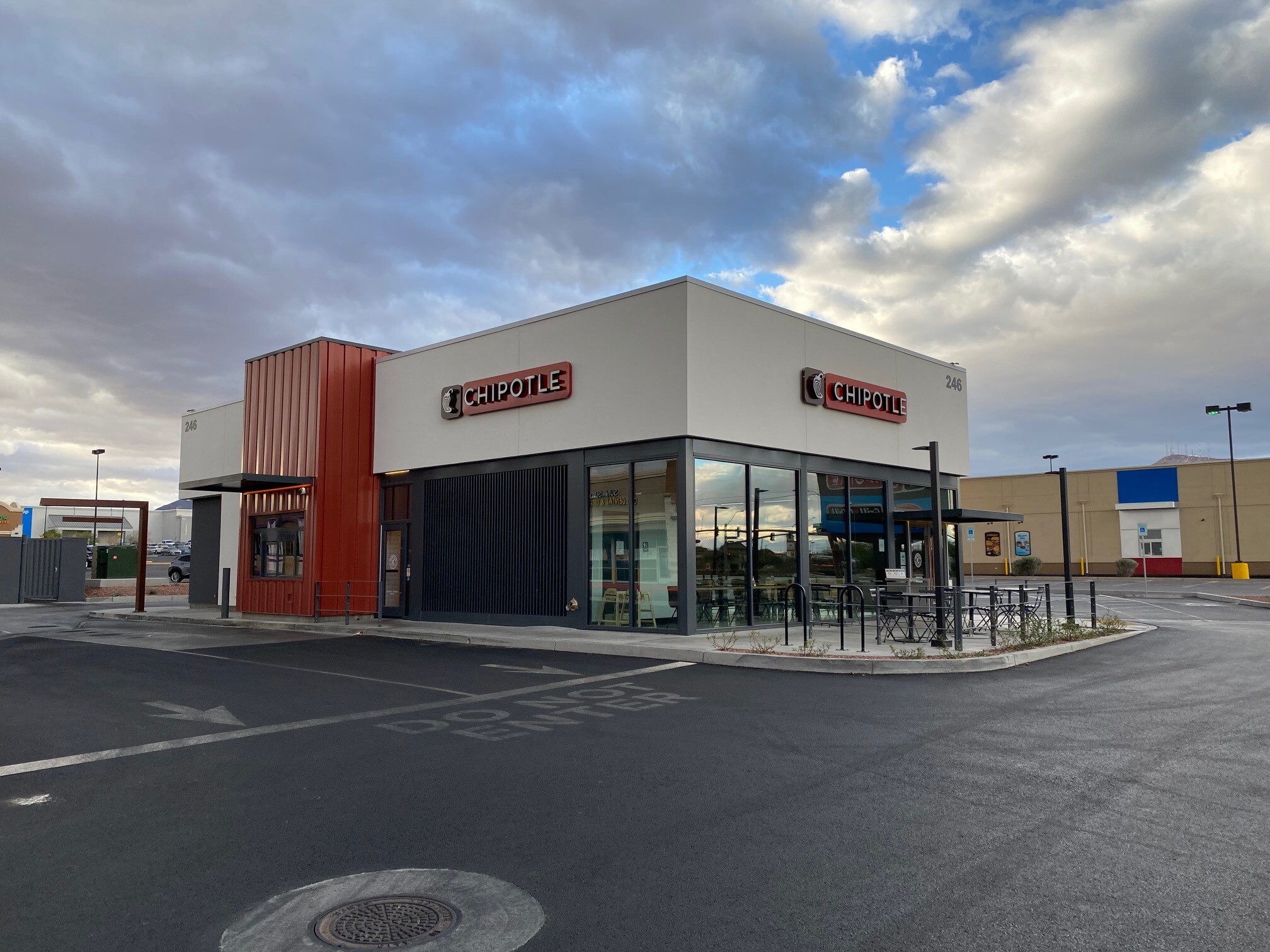 4300 N. Rancho Drive, Las Vegas, NV for sale Primary Photo- Image 1 of 7