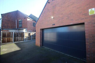 Plus de détails pour 7 Market Pl, Normanton - Bureau à vendre