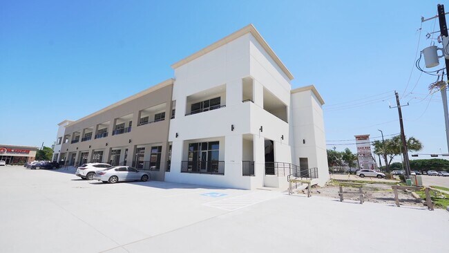 More details for 11754 Bellaire Blvd, Houston, TX - Office/Retail for Lease