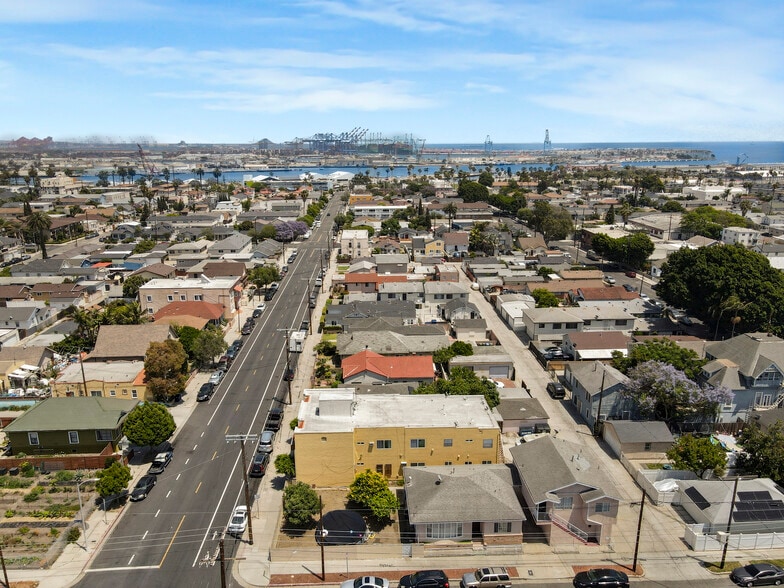 383 W 14th St, San Pedro, CA for sale - Building Photo - Image 3 of 21