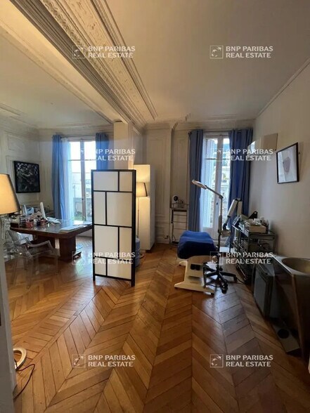 17 Boulevard Raspail, Paris à louer - Photo intérieure - Image 3 de 9