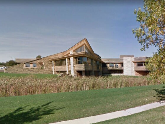 3565 Digital Dr, Dubuque, IA à louer - Photo du bâtiment - Image 3 de 6