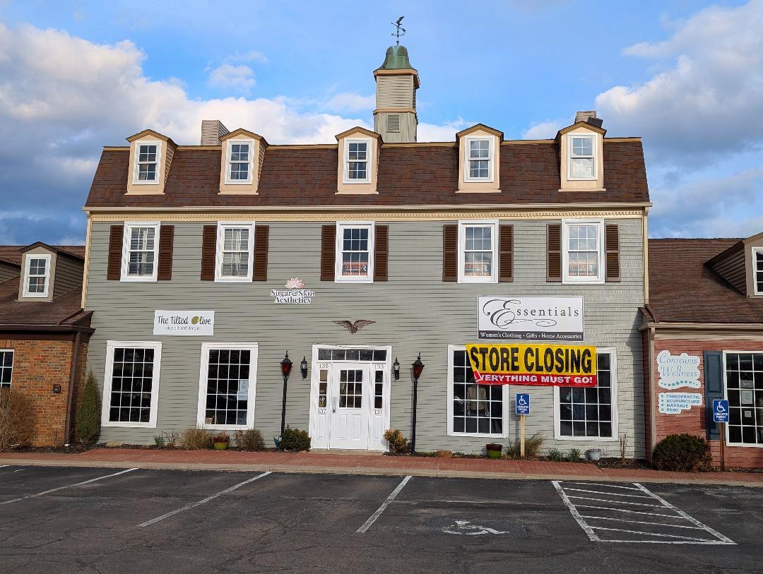 135 Ghent Rd, Fairlawn, OH for lease Building Photo- Image 1 of 12