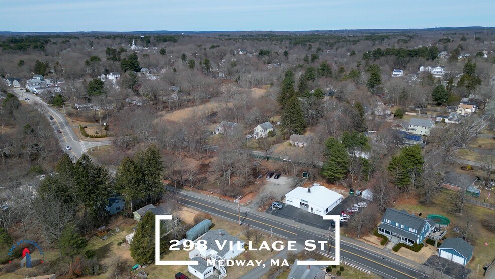 298 Village St, Medway, MA à vendre - Vidéo sur l’inscription commerciale - Image 2 de 34