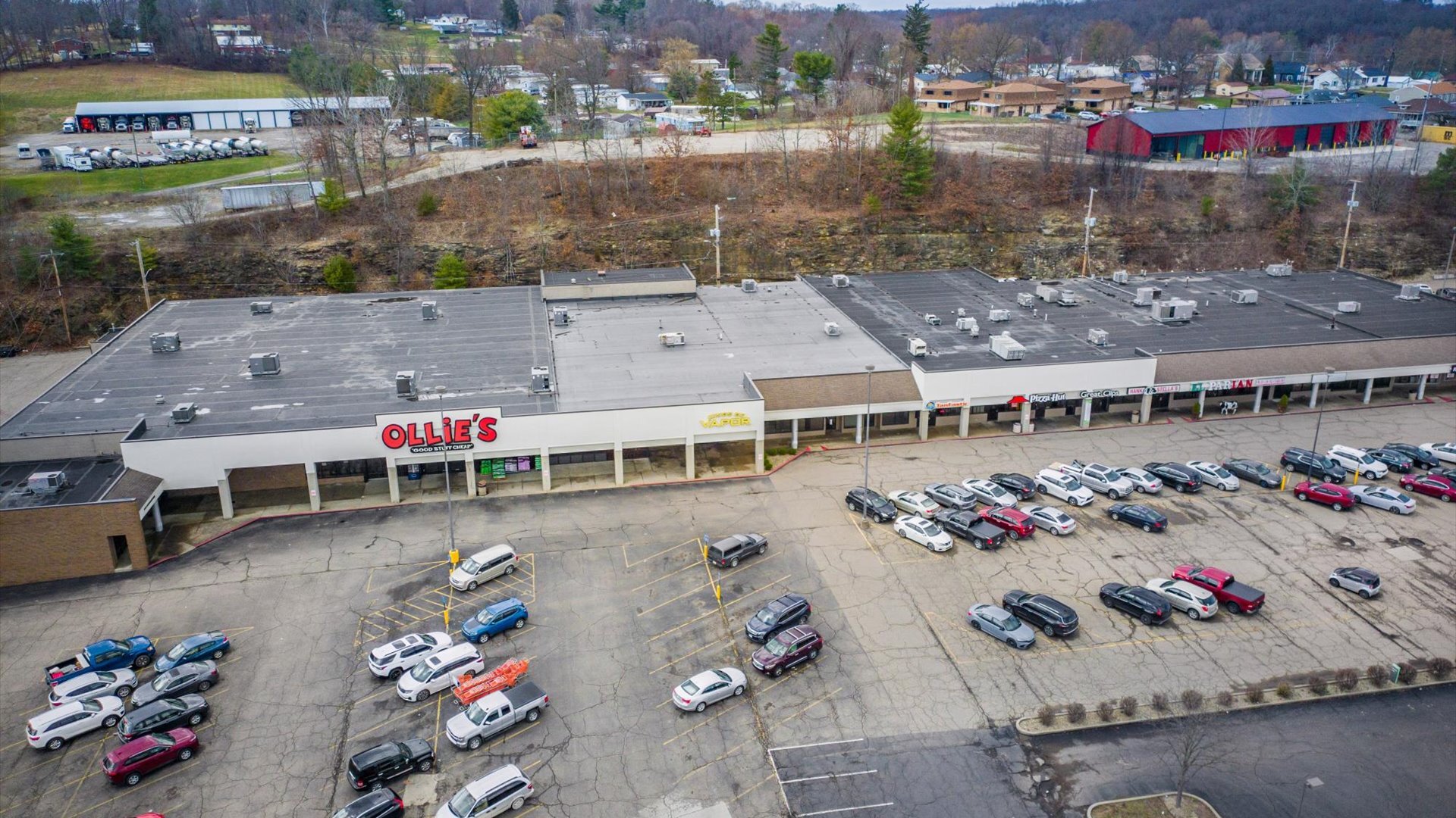 123-201 N Maysville Ave, Zanesville, OH for lease Primary Photo- Image 1 of 5