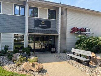 Plus de détails pour 701 Devonshire Dr, Champaign, IL - Bureau à louer