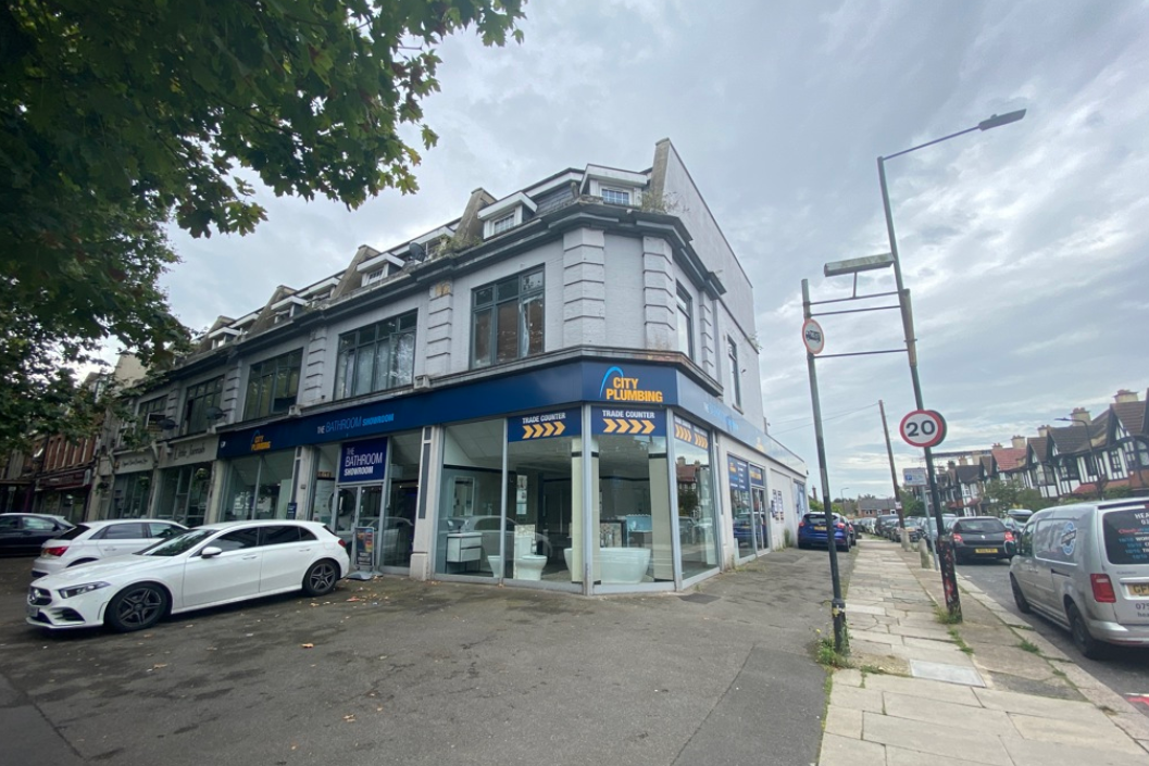 524-528 Streatham High Rd, London for lease Primary Photo- Image 1 of 2