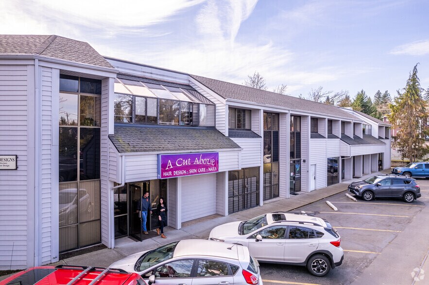 3295 Triangle Dr SE, Salem, OR à louer - Photo du bâtiment - Image 2 de 6