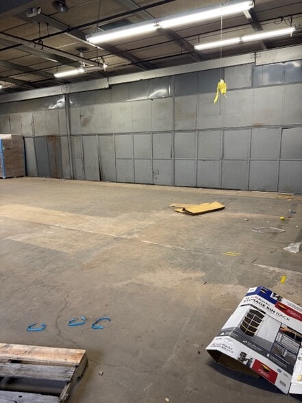 35 Brown Ave, Springfield, NJ for lease - Building Photo - Image 3 of 5