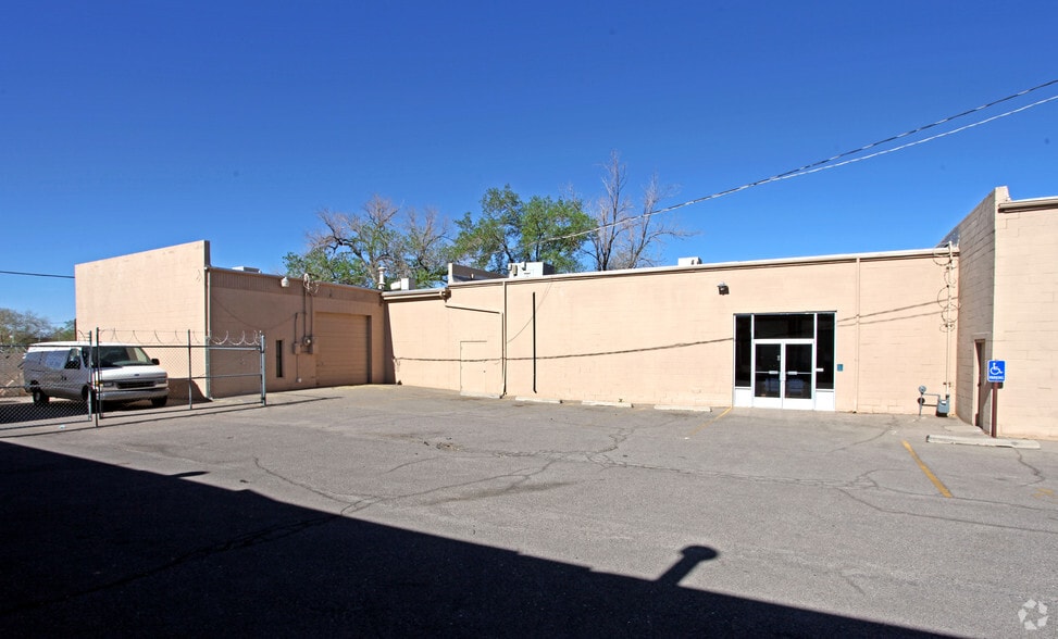 214 Menaul Blvd NE, Albuquerque, NM for lease - Building Photo - Image 3 of 13
