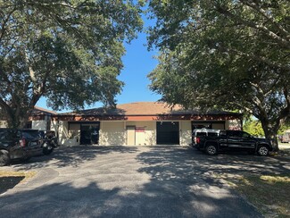 Plus de détails pour 3920 31st St N, Saint Petersburg, FL - Industriel à louer