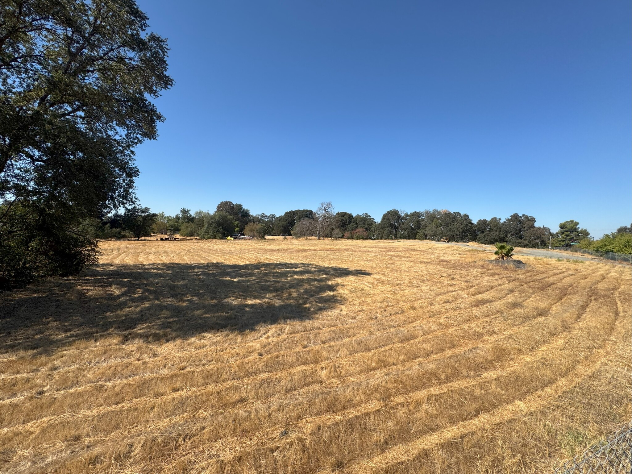 Southwest Corner of Old Auburn Rd & Wintergreen dr, Citrus Heights, CA à vendre Photo principale- Image 1 de 3