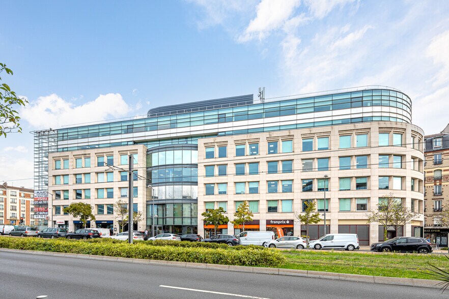 90 Boulevard National, La Garenne-Colombes à louer - Photo du bâtiment - Image 2 de 2