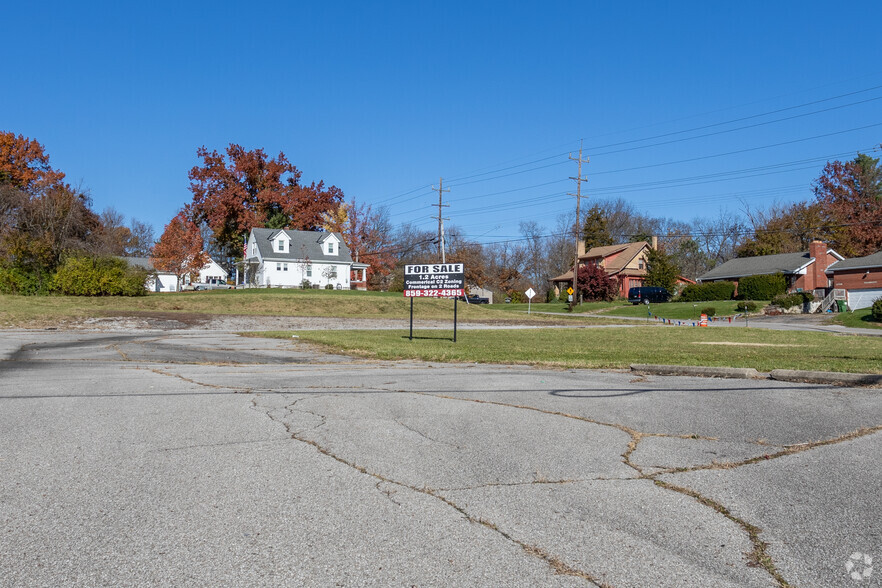 1954 Petersburg Rd, Hebron, KY à vendre - Photo principale - Image 1 de 1