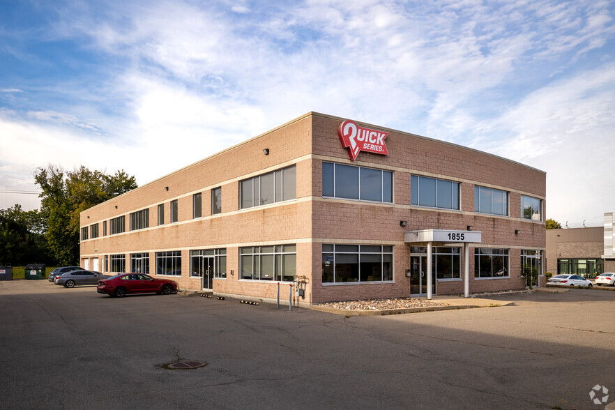 1855 Rue Saint-Régis, Dollard-des-Ormeaux, QC for lease - Building Photo - Image 1 of 9